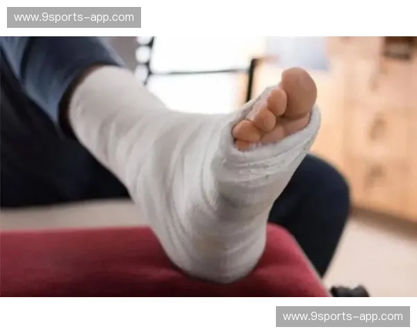 基米希脚踝韧带损伤缺席至三月，德国中场组合被迫试验